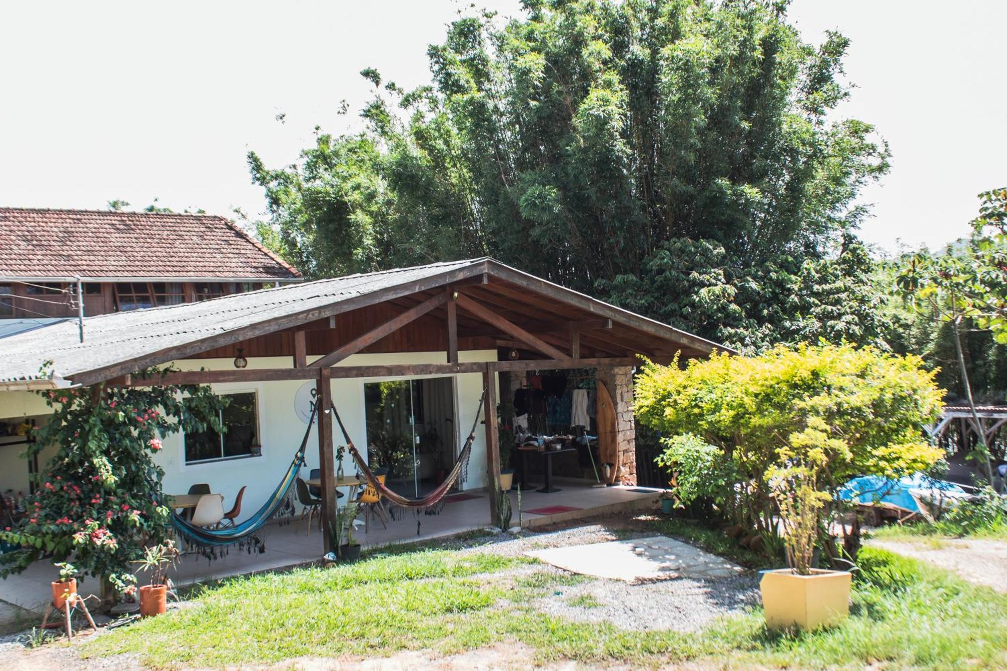 Nomades Riverside - Adventure Hostels & Coworking Florianopolis Exterior photo